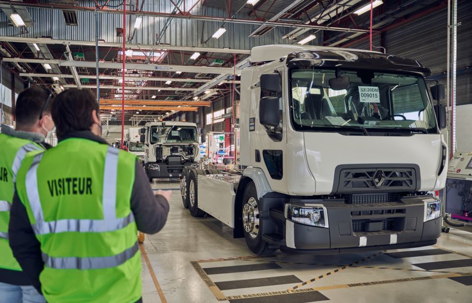Imagen de 1.000 camiones eléctricos producidos por Renault Trucks en Blainville-Sur-Orne