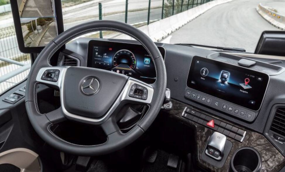 Imagen del cuadro de mandos del Mercedes Benz Actros