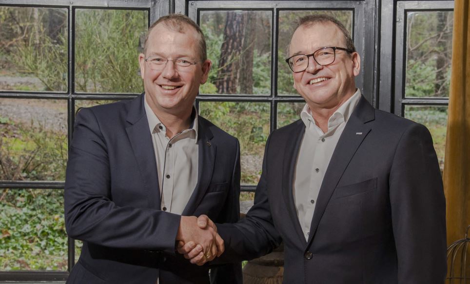 Jan-Peter Müller, director ejecutivo Müller Fresh Food Logistics, Alfred Miller, director general DACHSER Food Logistics