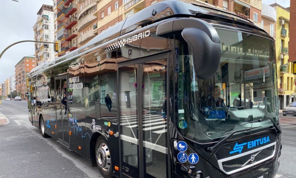Imagen de autobús Volvo 7900, 100% híbrido, foto: VH