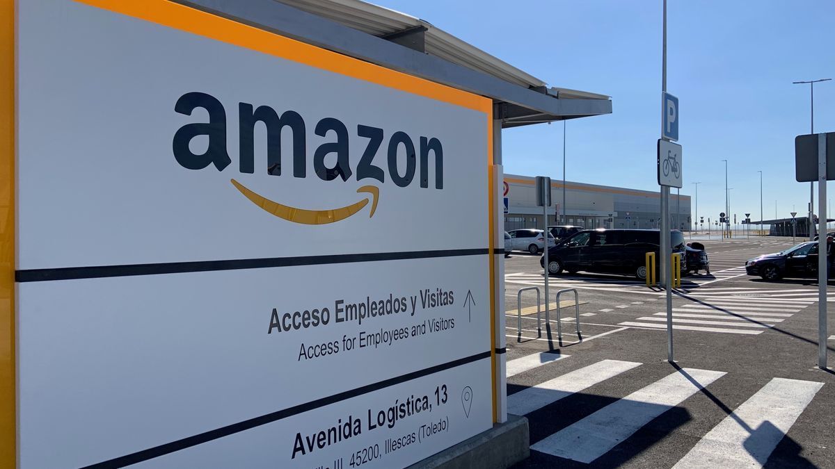 Imagen del almacén de Amazon Trapagaran