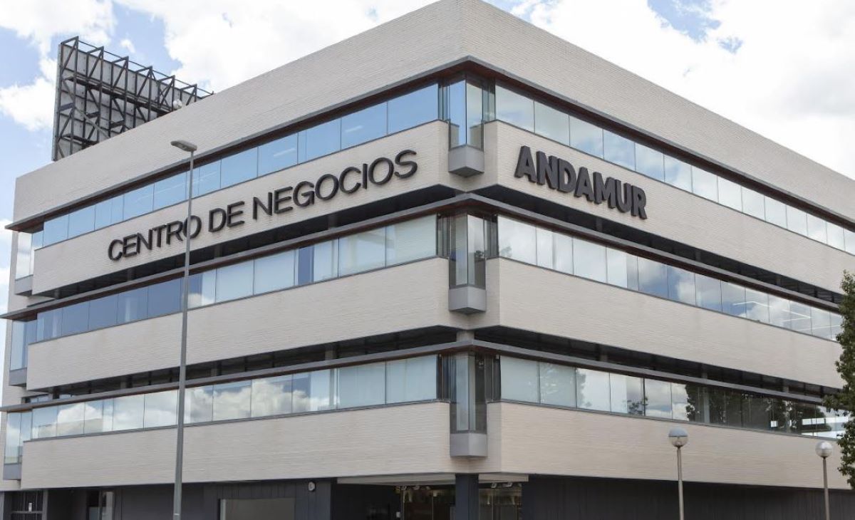 Centro de Negocios de Andamur. Foto de archivo