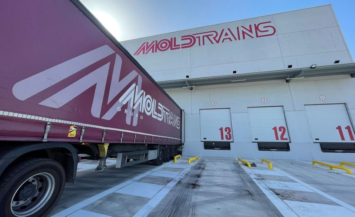 Imagen de una delegación del Grupo Moldtrans
