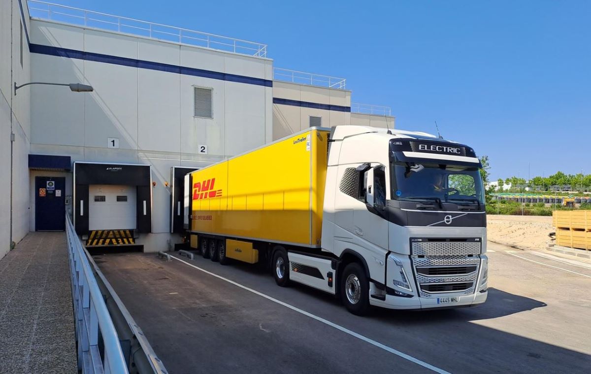 Imagen del camión Volvo FH 42 Tractor Electric que ha probado DHL Freight