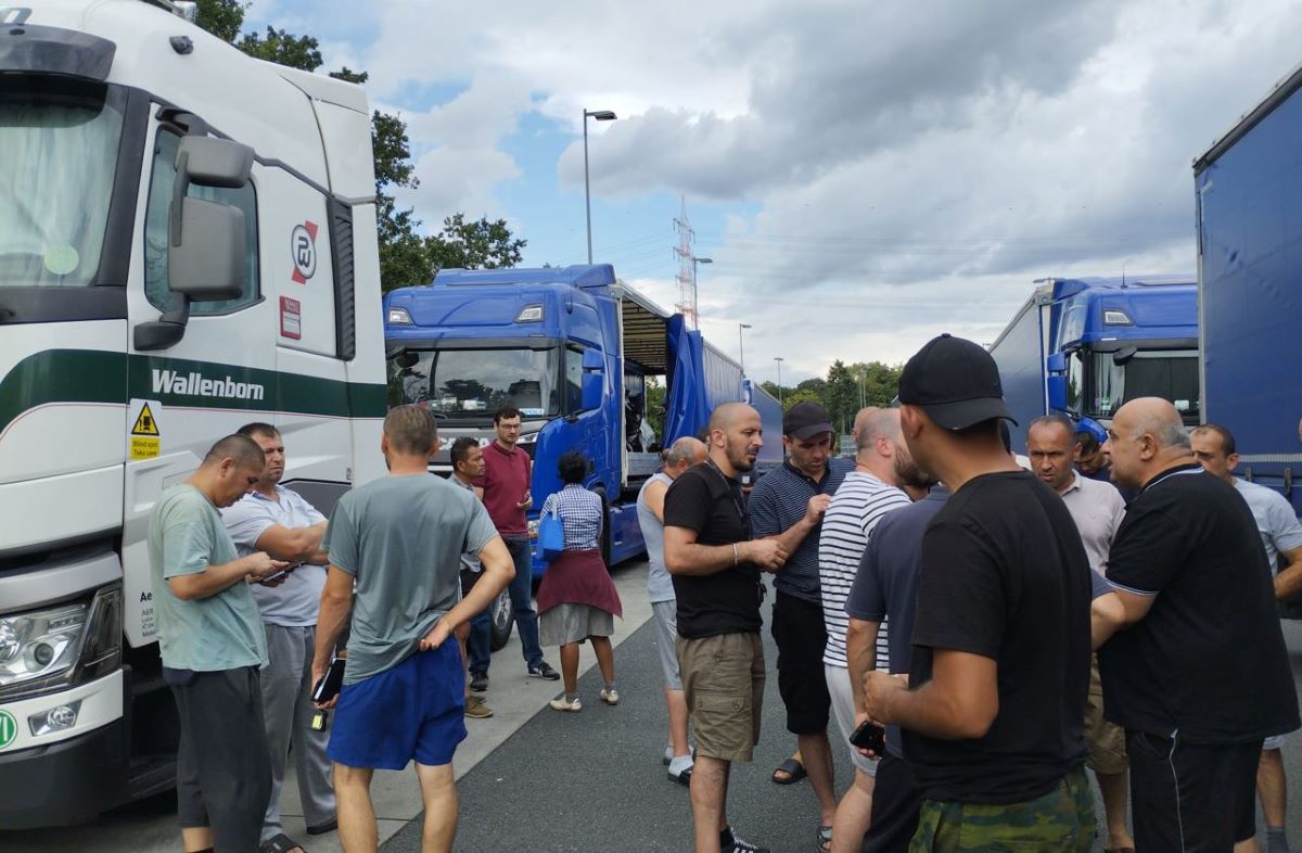 Imagen de lo camionero en huelga en el área de servicio de Gräfenhausen-West. Foto: Faire Mobilität