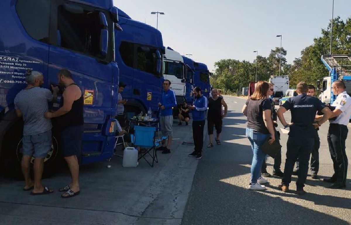 Imagen de parte de los camioneros en huelga en Grafenhausen. Foto: ETF