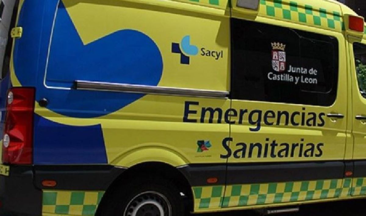 Imagen de una ambulancia de Castilla y Leon. Foto de archivo