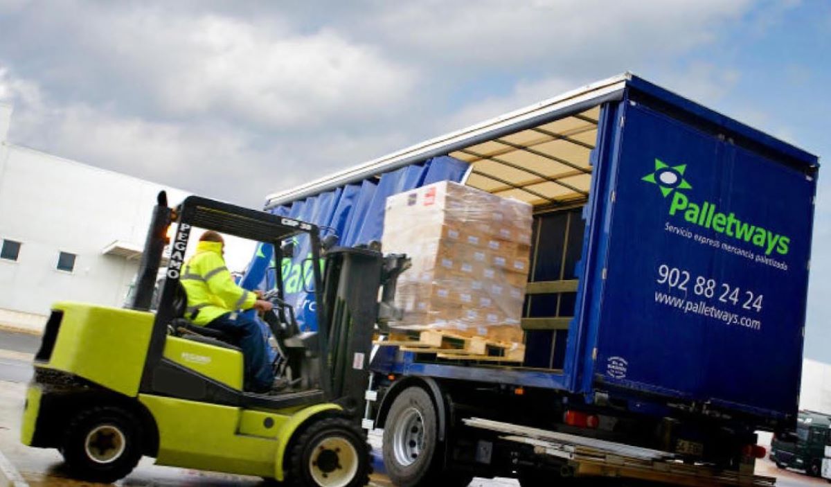 Imagen de un camión del Grupo Palletways. Foto: Palletways