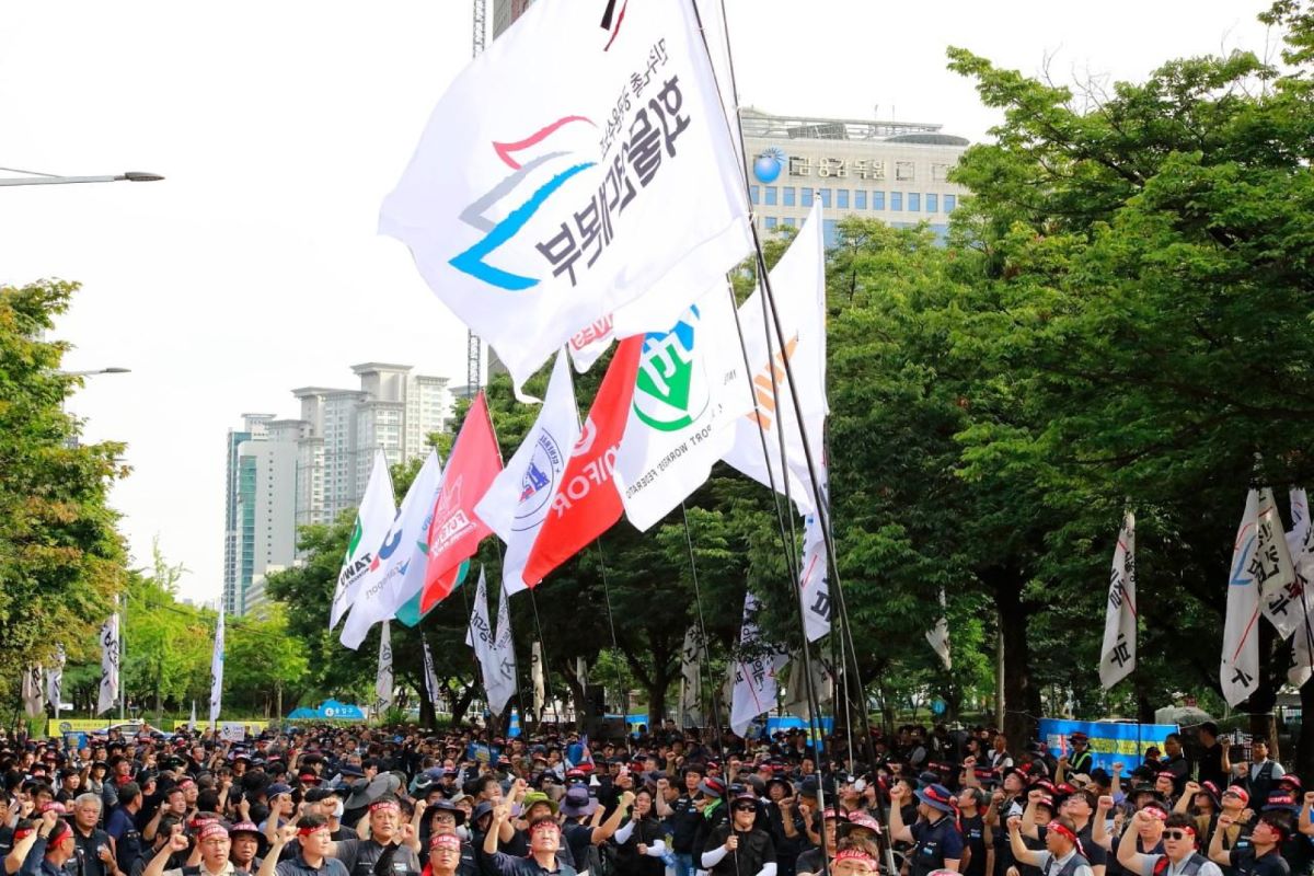 Imagen de la manifestación ante la Asamblea Nacional de Corea del Sur. Foto: ITF
