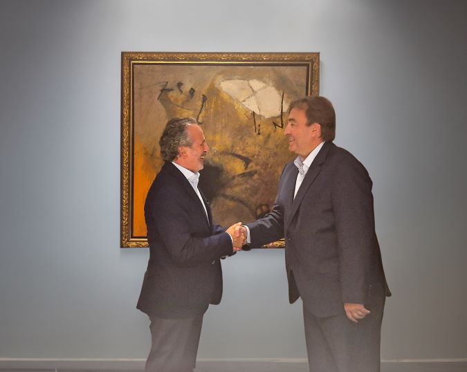 Imagen de la firma del acuerdo entre Noatum y el Grupo Logistico Sesé