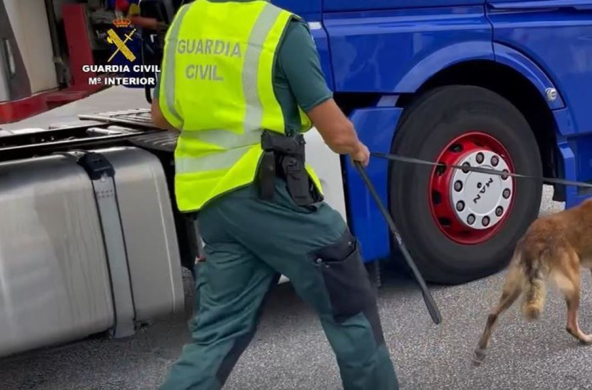 Imagen de archivo de la Guardia Civil en el Puerto de Bilbao
