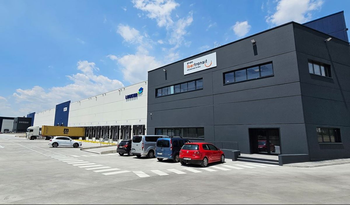 Imagen de la nave logística de Ibertransit. Foto: Palletways Iberia