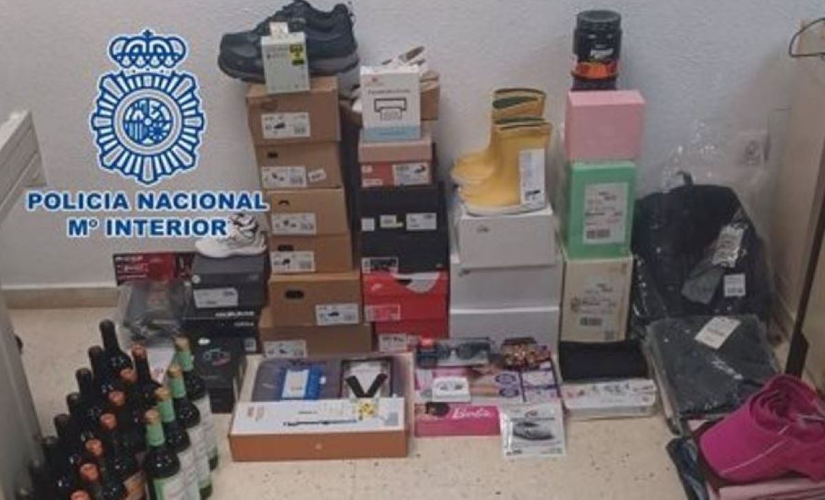 Imagen de los paquetes recuperados. Foto: Policía Nacional