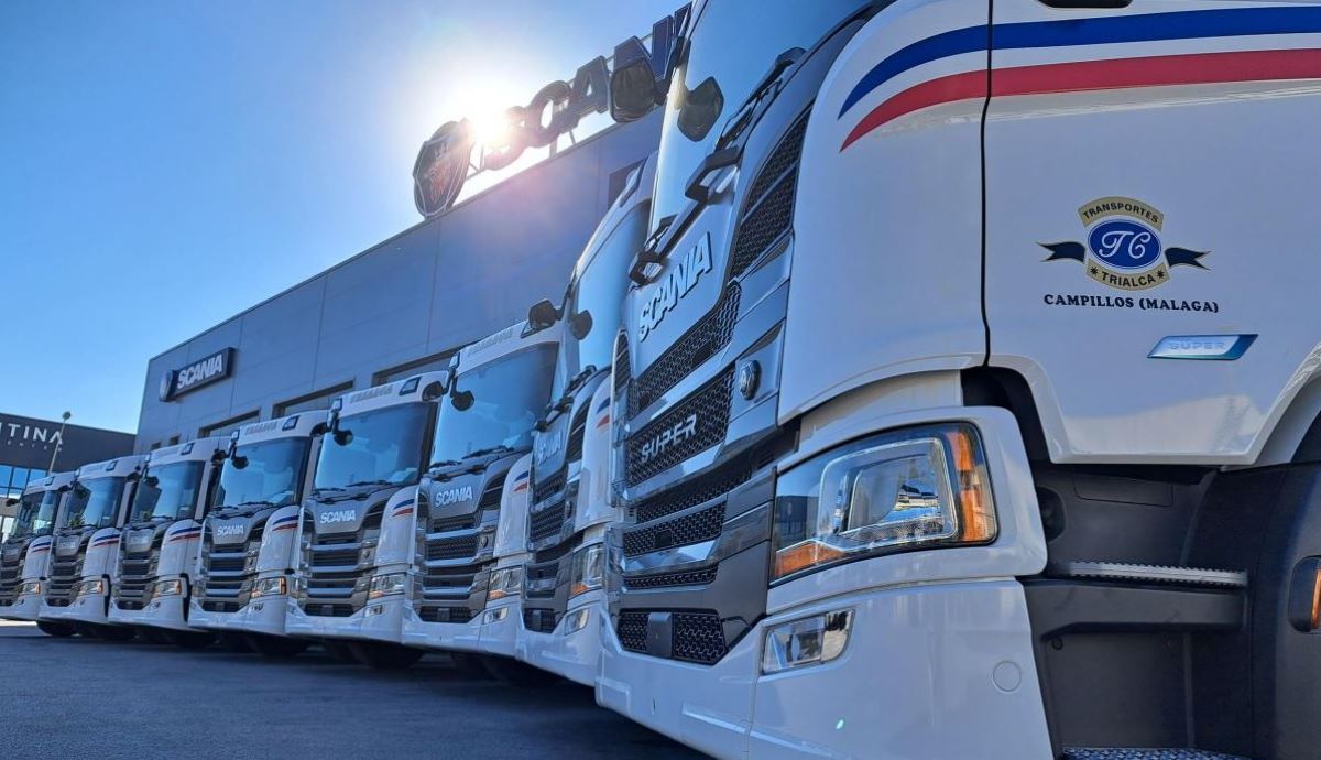 Imagen de los camiones Scania para Transportes Trialca. Foto: Scania Hispania
