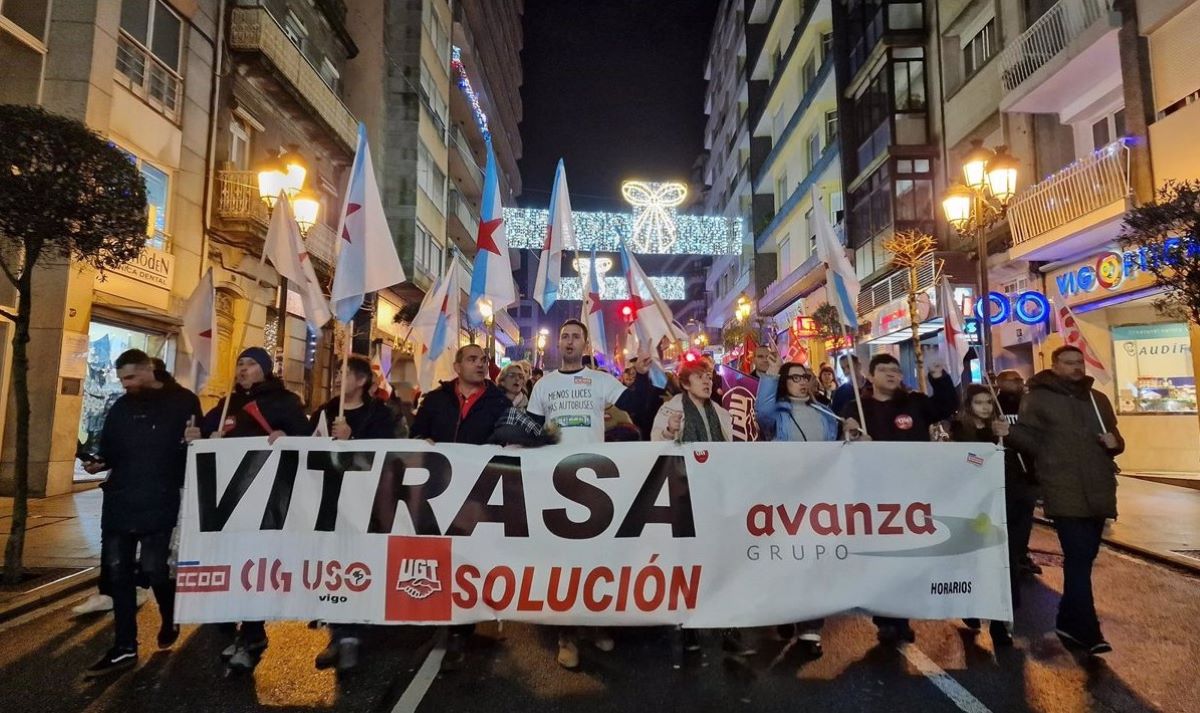 Trabajadores de Vitrasa manifestándose en Vigo. Pedro Davila/Europa Press