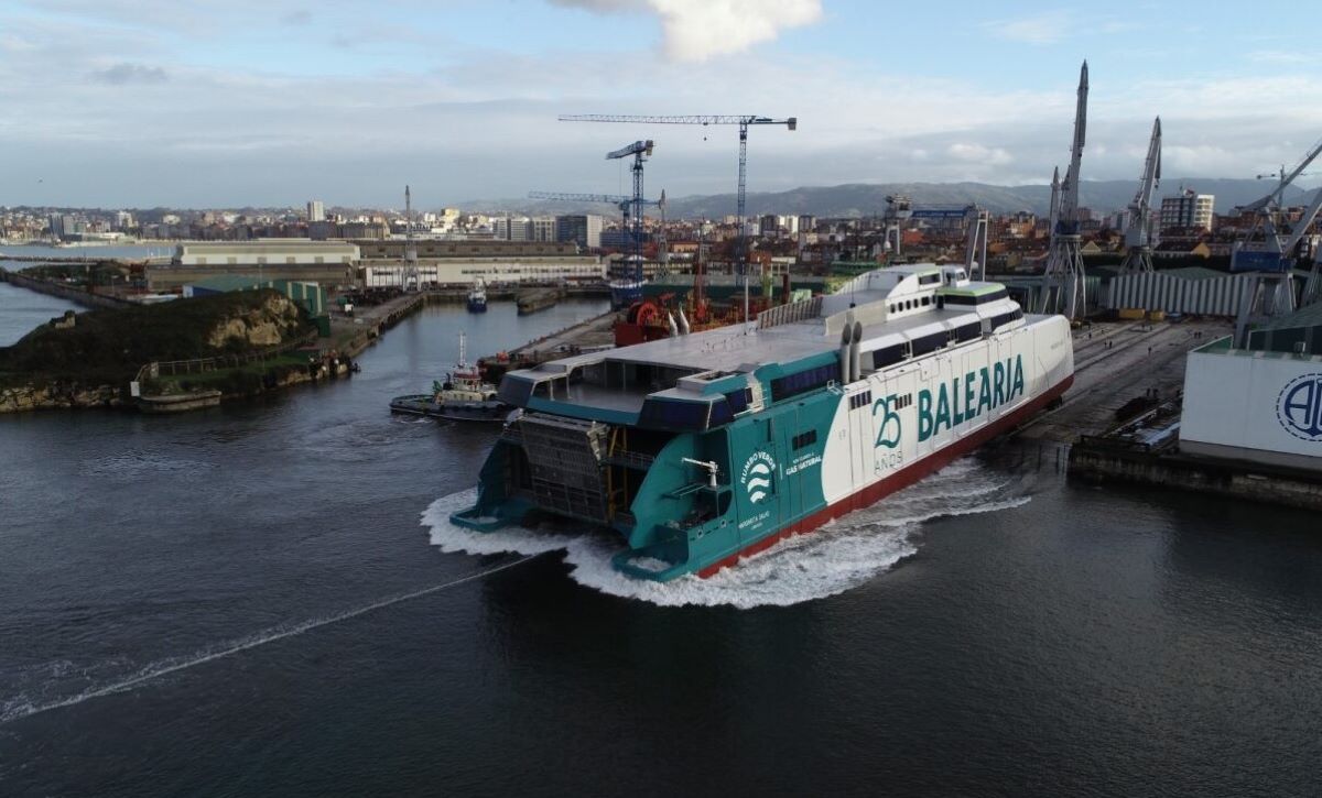 Fast ferry Margarita Salas. Foto: Baleària