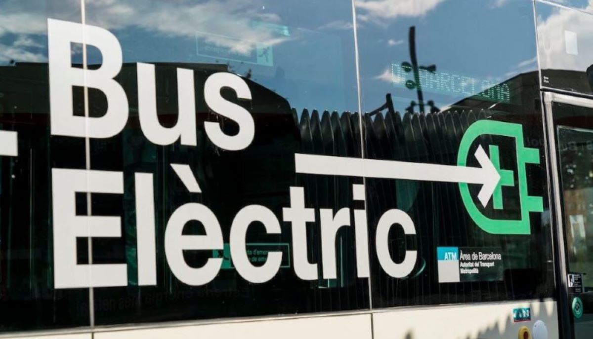 Imagen de autobús eléctrico. Archivo