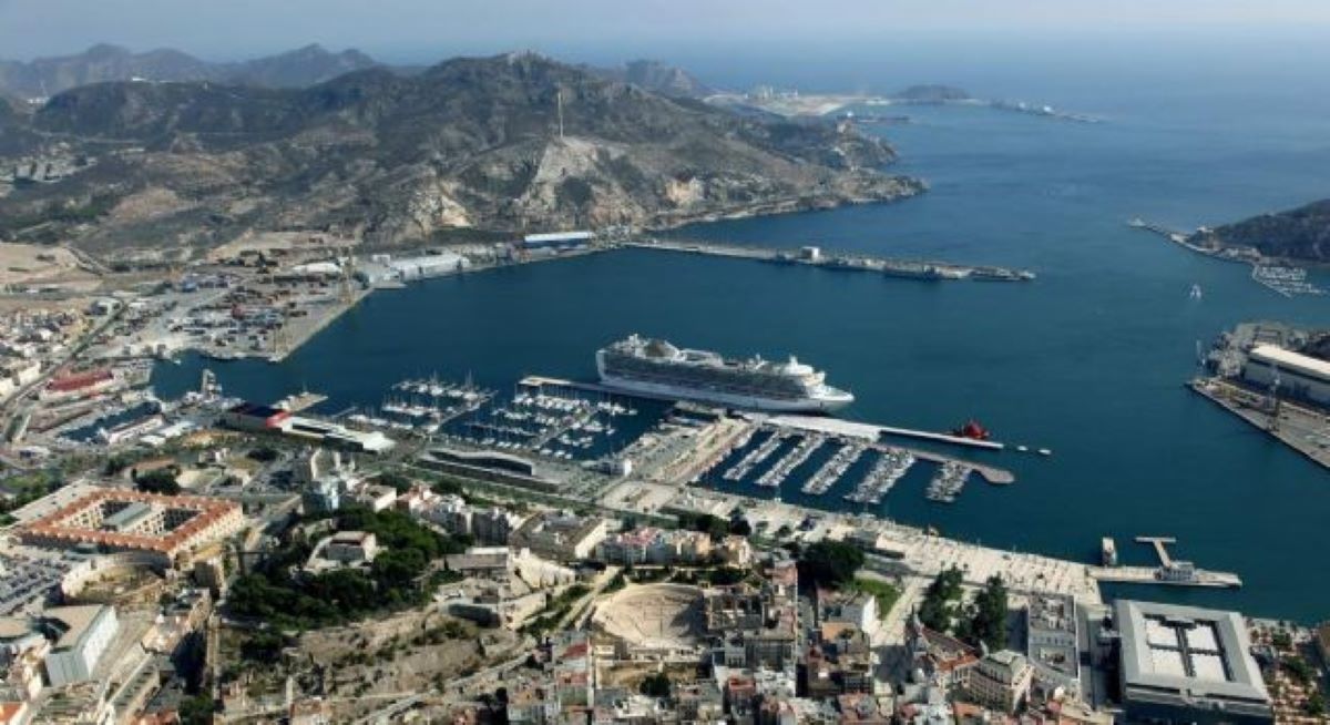 Imagen de un puerto español. Foto: FM Logistic