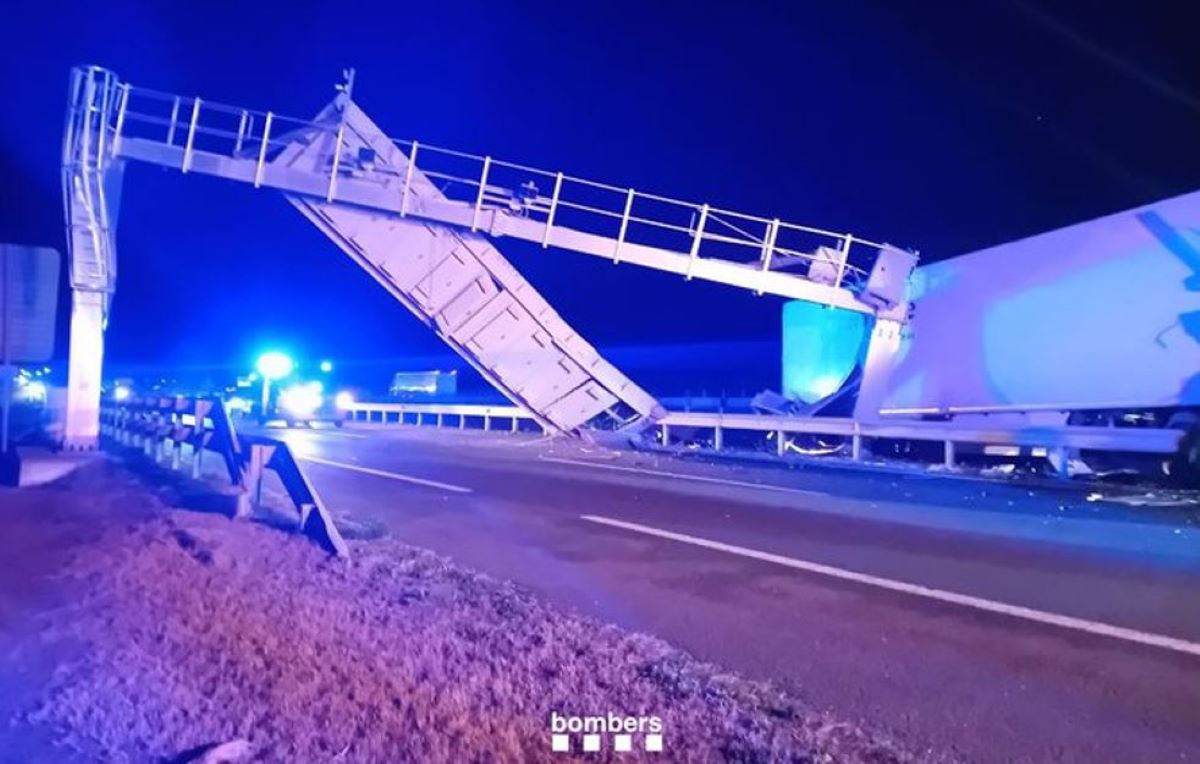 Foto: Twitter bomberscat