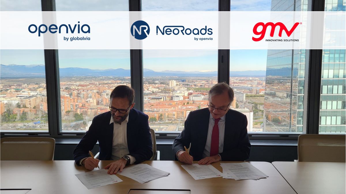 Firma del acuerdo. Foto: Openvia Mobility/GMV