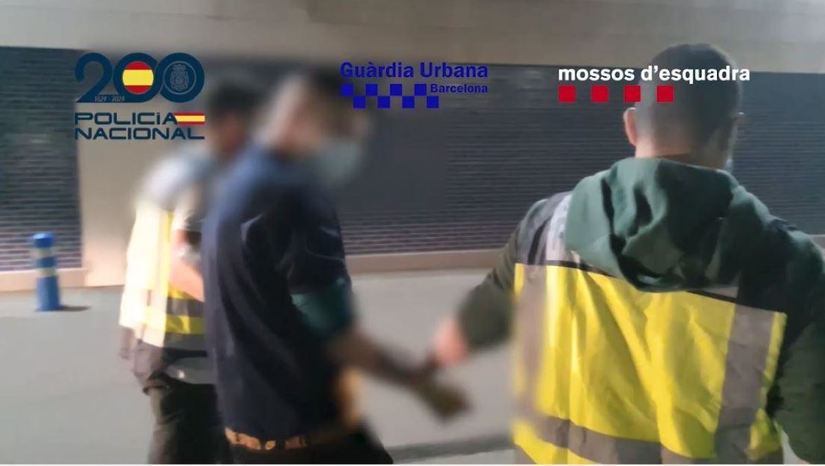 Imagen de uno de los detenidos por pintar grafitis. Foto: Policía Nacional