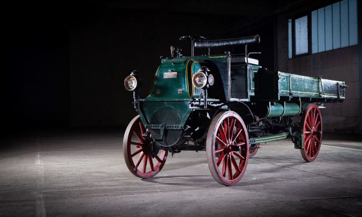Imagen del camion cardan Daimler de 1899. Fotos: Daimler Truck