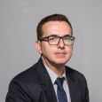 Benja Inglés. Profesor de los Estudios de Derecho y Ciencia Política de la UOC e investigador de TAXBUSINESS