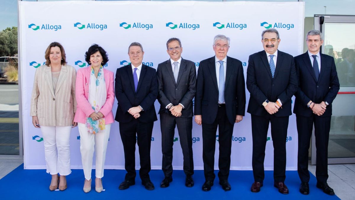 Imagen de las Autoridades asistentes. Foto: Alloga