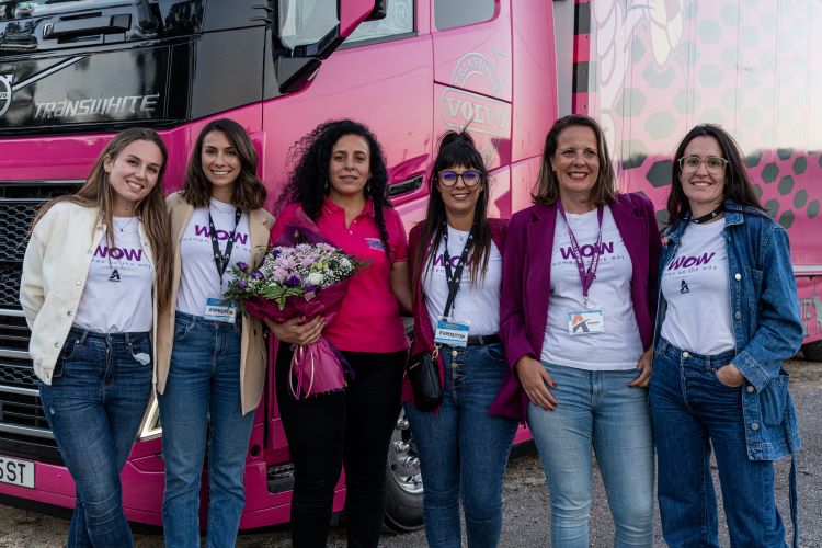 Presentación de WOW en Salão Nacional do Transporte, Portugal
