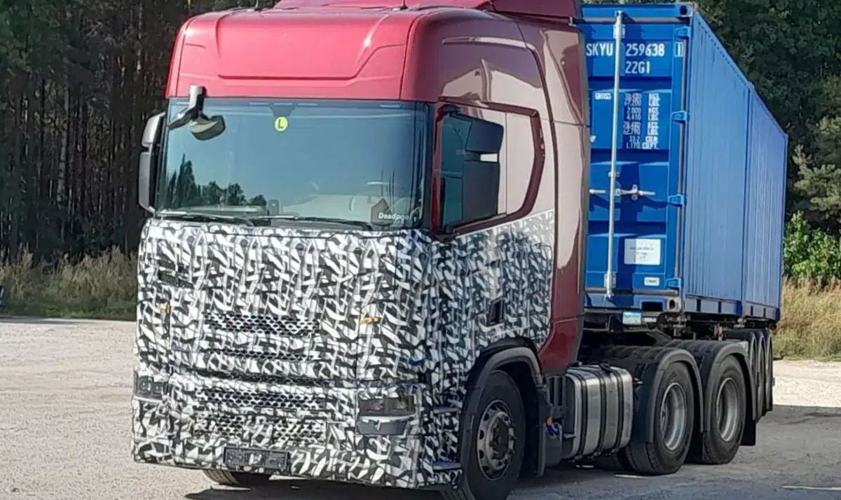 Fotos de Jan Kruis / Trucking International Group Facebook