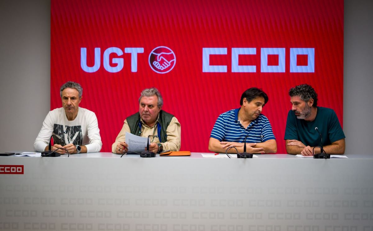 Imagen de la rueda de prensa de CCOO y UGT