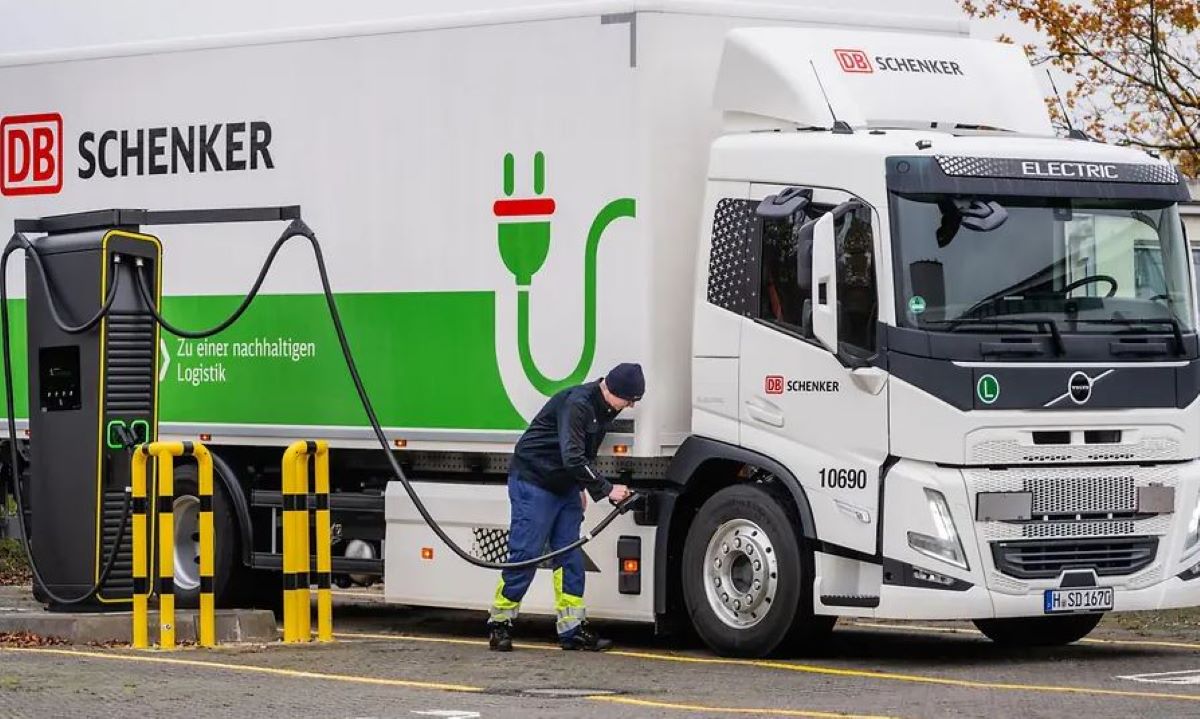 Foto: DB Schenker, Michael Neuhaus