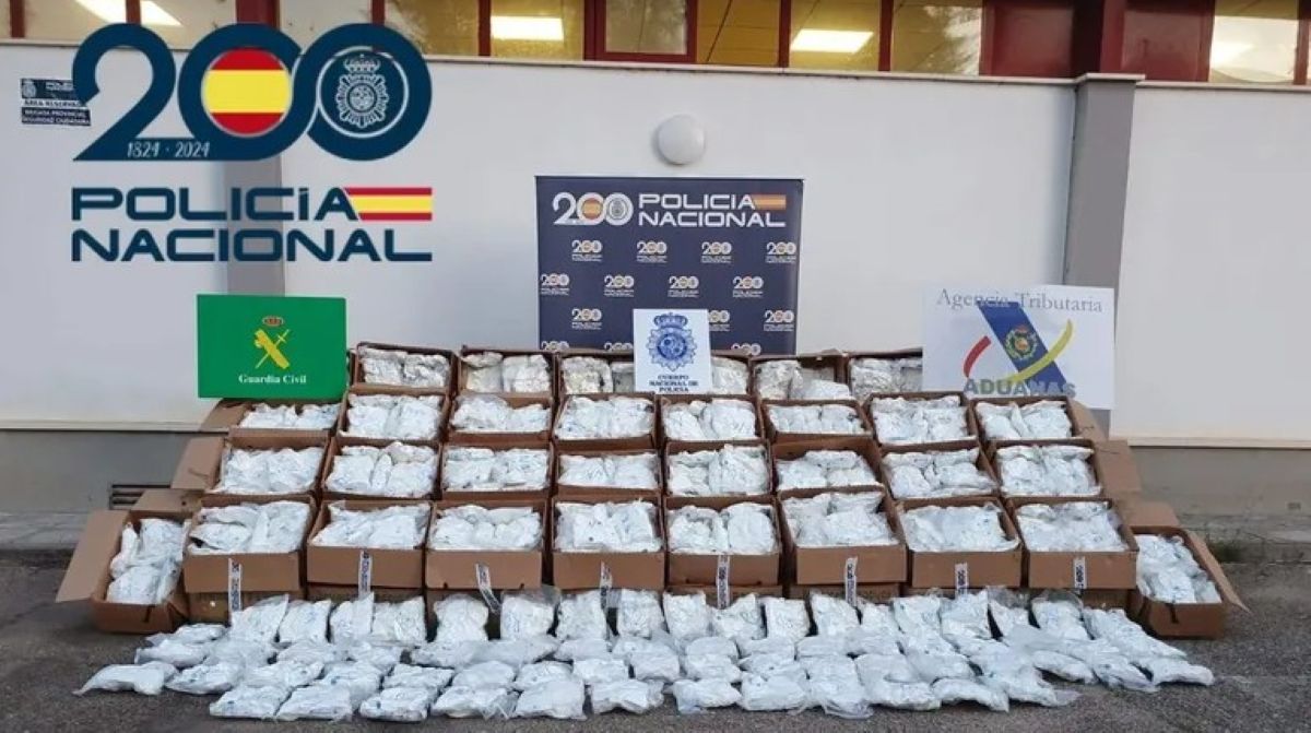 Parte de la droga incautada. Foto: Policía Nacional