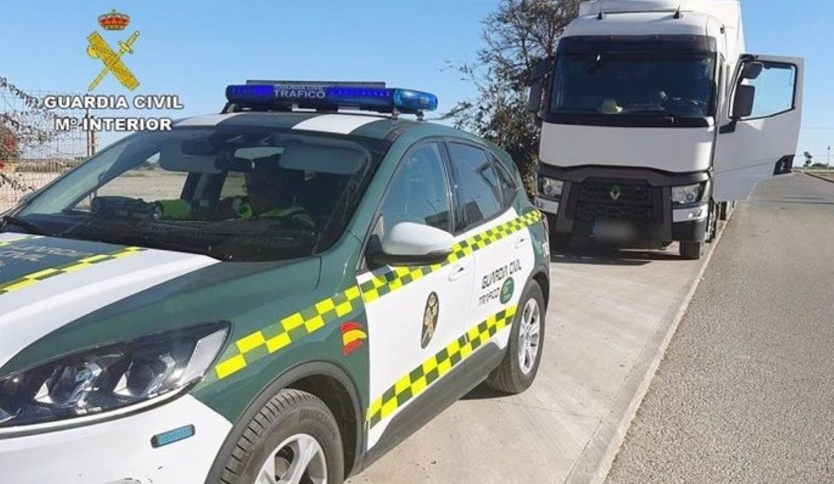 Imagen del camión. Foto: Guardia Civil