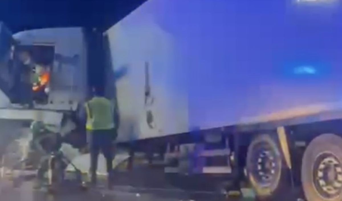 Imagen del camión accidentado. Foto: Guardia Civil