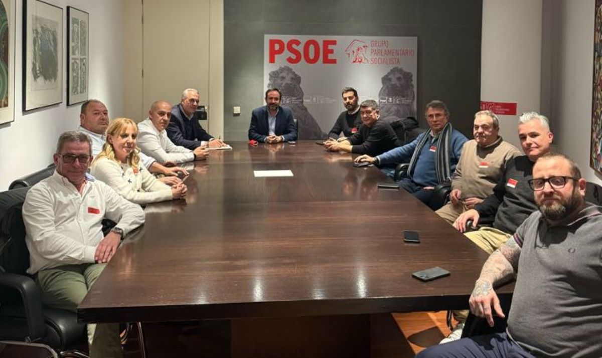 Imagen de la reunión. Foto: FETRANSA