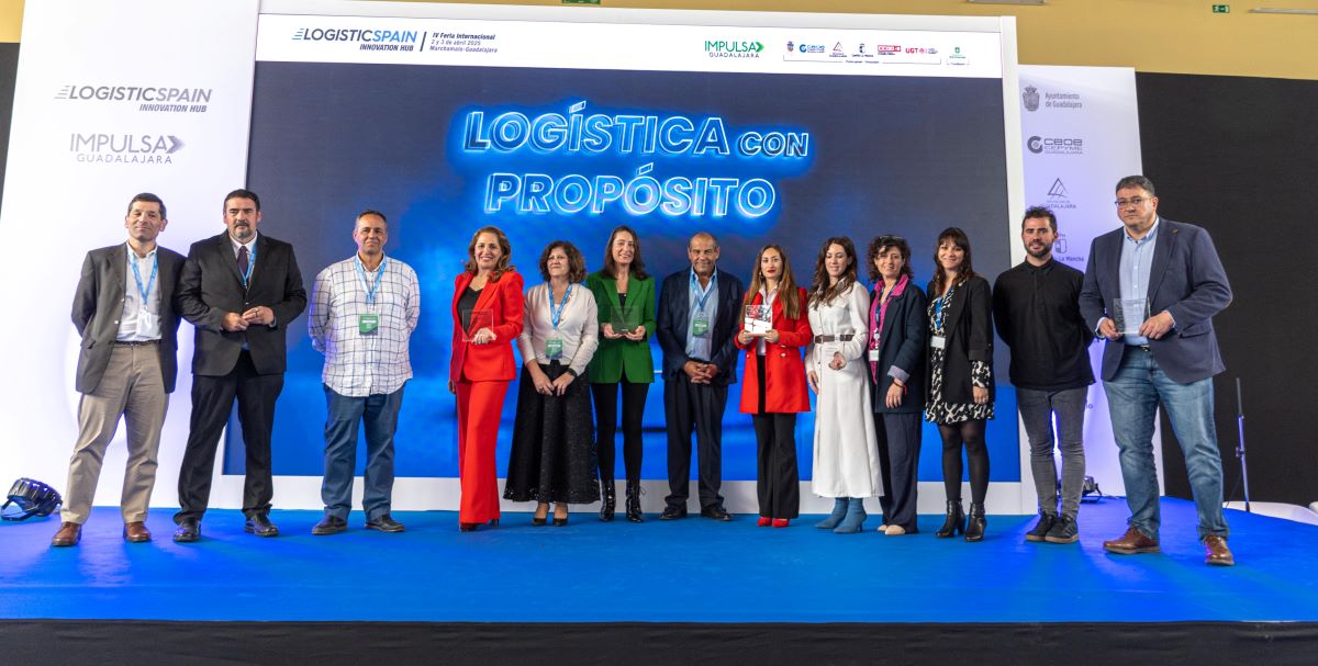 Imagen de los premiados. Foto: roman rm