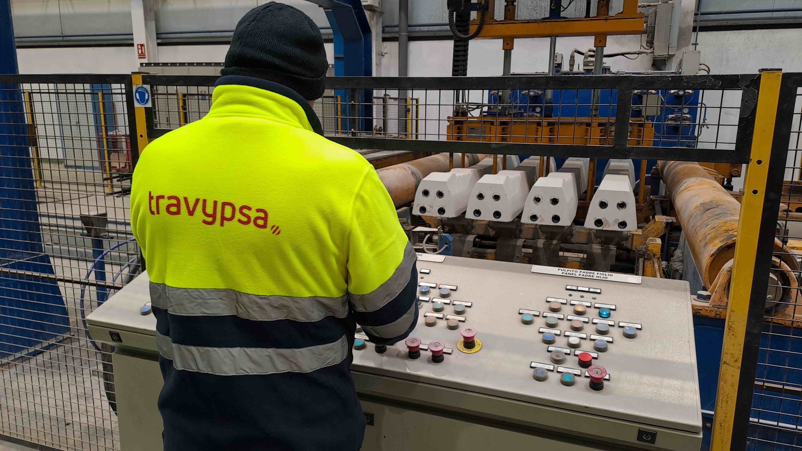Imagen de la fábrica de Travypsa en Luceni (Zaragoza)
