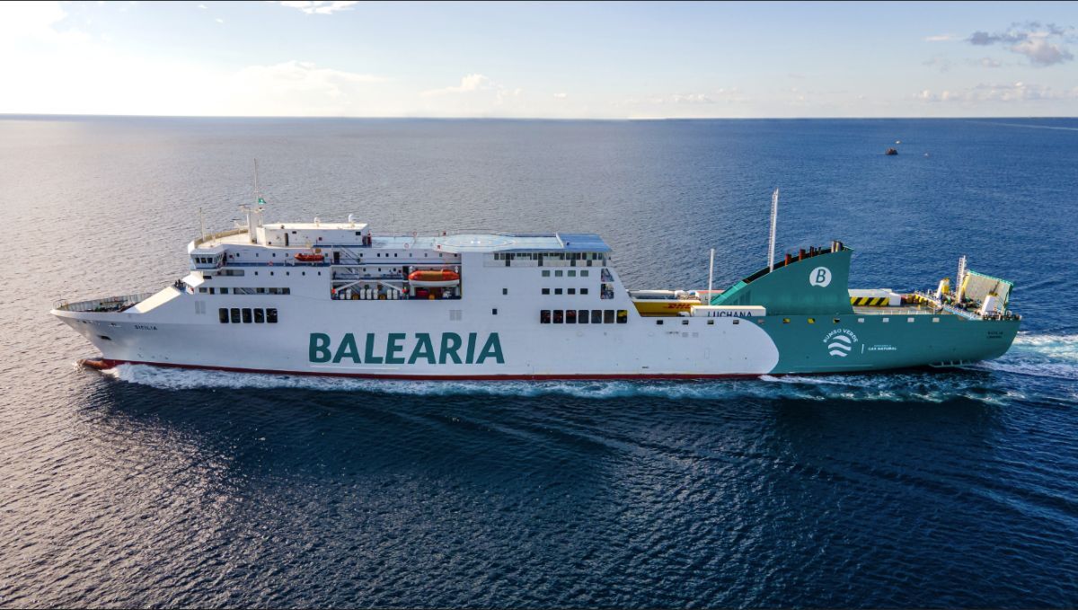 Imagen del ferry Sicilia. Foto: Baleària