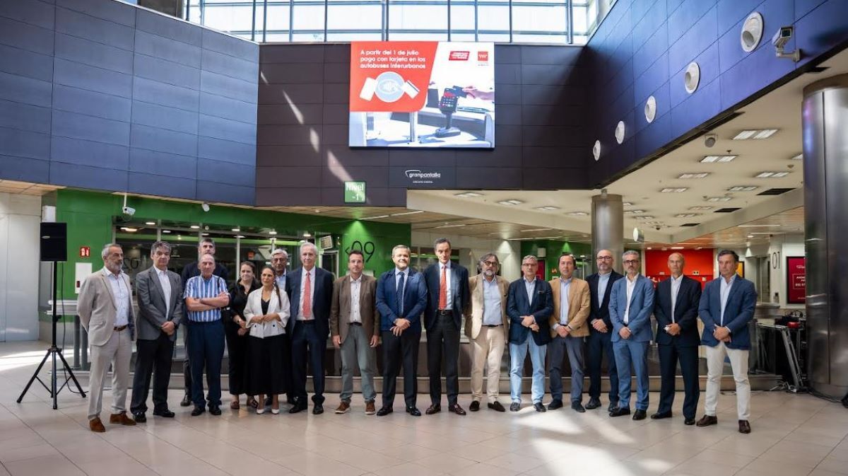 La Comunidad de Madrid extiende el sistema de pago con tarjeta bancaria a todos los autobuses interurbanos. Foto: Grupo Ruíz