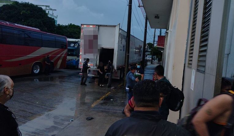 Imagen de uno de los camiones accidentados en México