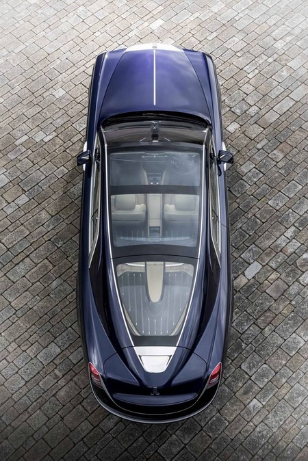 Rolls Royce Sweptail 3