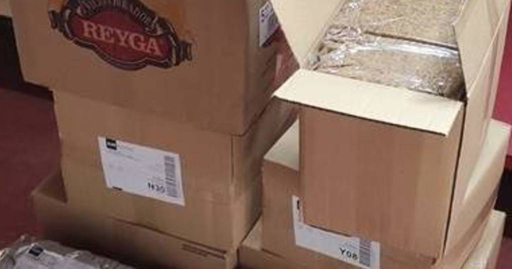 Imagen de 5 detenidos y 4 investigados por distribuir tabaco de contrabando mediante paquetería