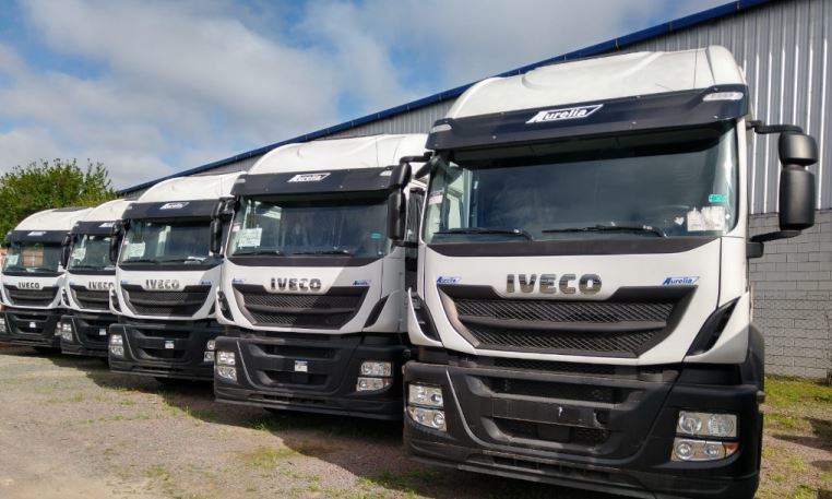 5 tractoras Iveco Stralis Hi-Road a GNC para ID Logistics en Argentina