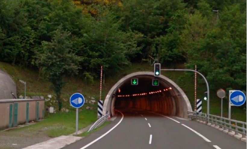 Imagen del túnel de San Lorenzo en la A-15
