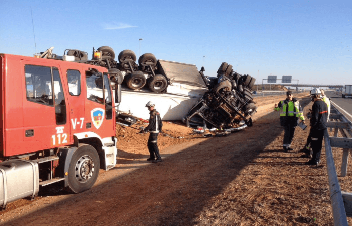 ACCIDENTEALBACETEDOM