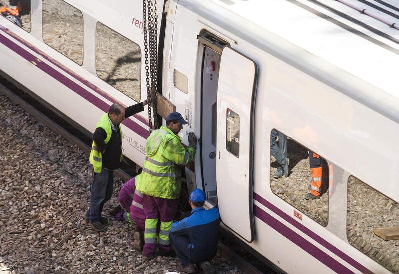 Descarrilamiento de un tren entre Busdongo y Pajares. F. Otero Perandones.