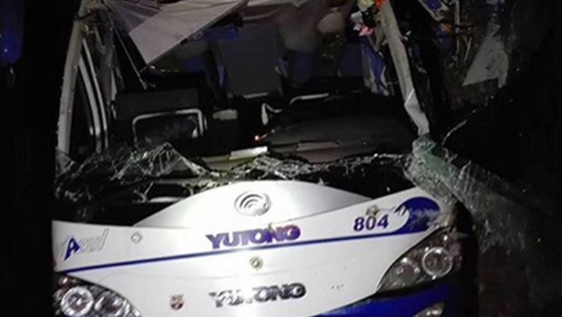 Estado del autobús accidentado en Cuba