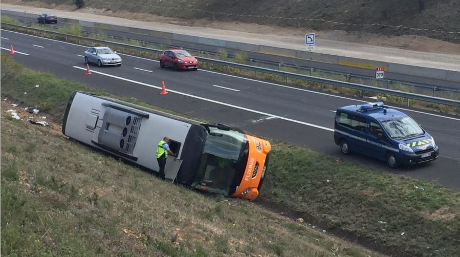 Imagen del autobús accidentado