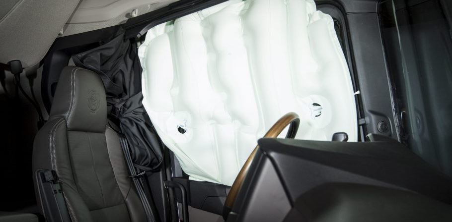 airbags, laterales, Scania, seguridad, conductores, vuelco,